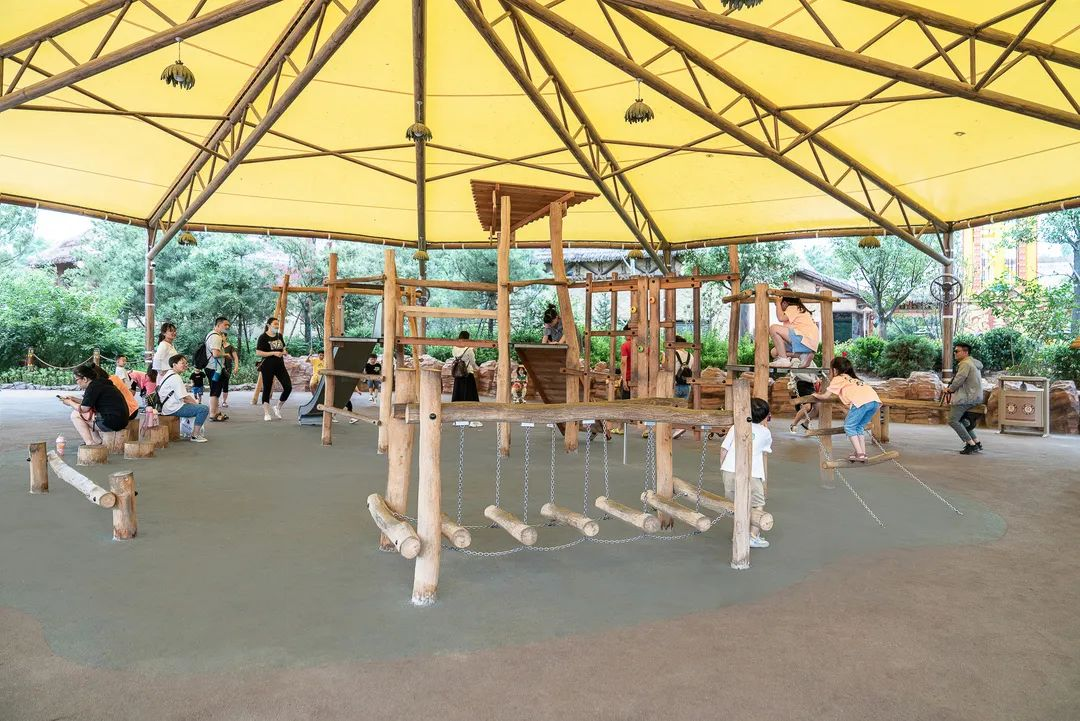 Play Areas For Playgrounds